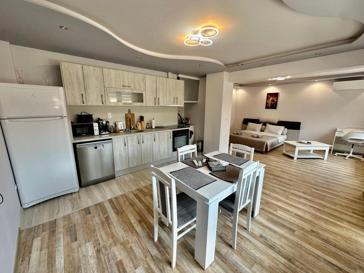 Central Vista Apartment By Mit โซเฟีย ภายนอก รูปภาพ