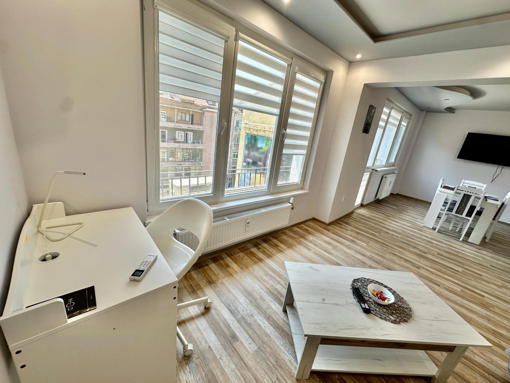 Central Vista Apartment By Mit โซเฟีย ภายนอก รูปภาพ